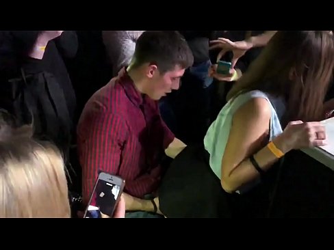 ❤️ Verus sexus in nightclub Russian. XVIII annos Russian puella in ano ac debent futui in nightclub ️  at porn la.onetubes.top